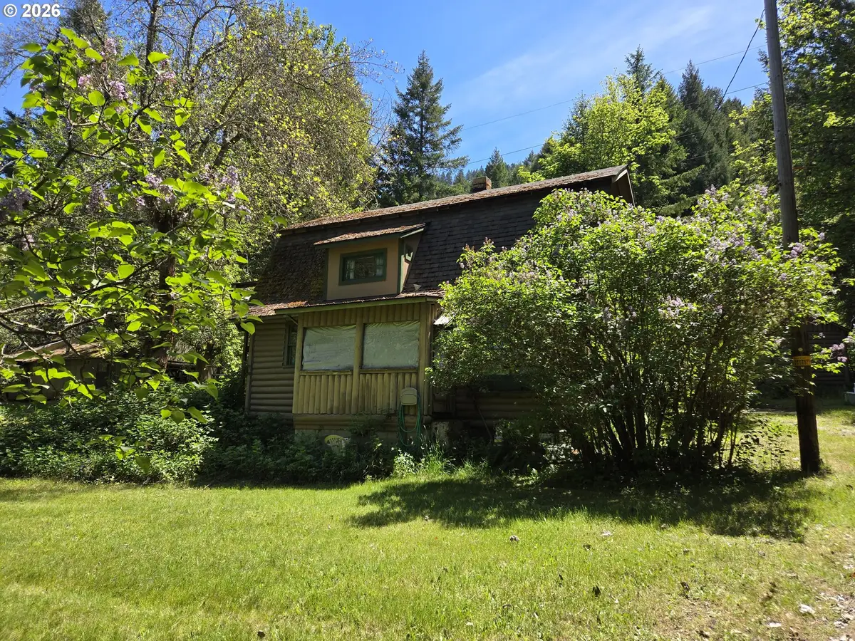 2505 Windy Creek Rd, Glendale, OR 97442 - #1