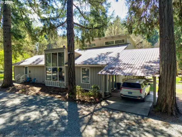 1293 Starveout Creek Rd, Azalea, OR 97410
