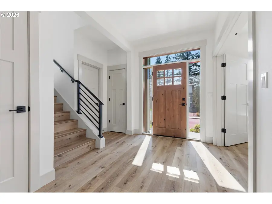 35471 Portland View Dr, Saint Helens, OR 97051 - #2