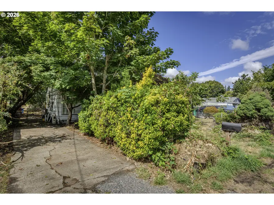 1205 SE 151st Ave, Portland, OR 97233 - #2