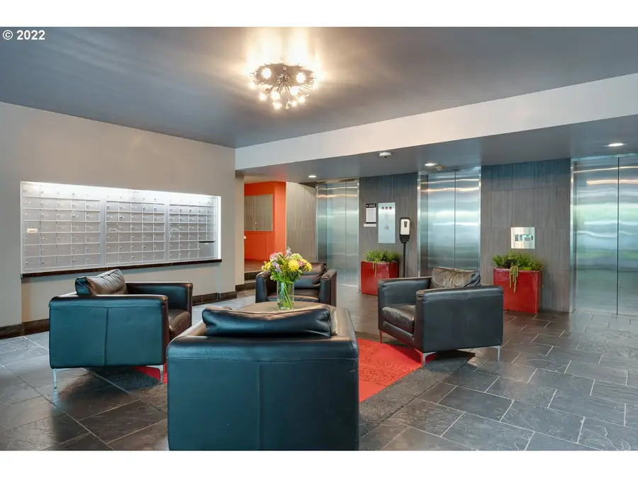 255 SW Harrison St #18G, Portland, OR 97201 - #2