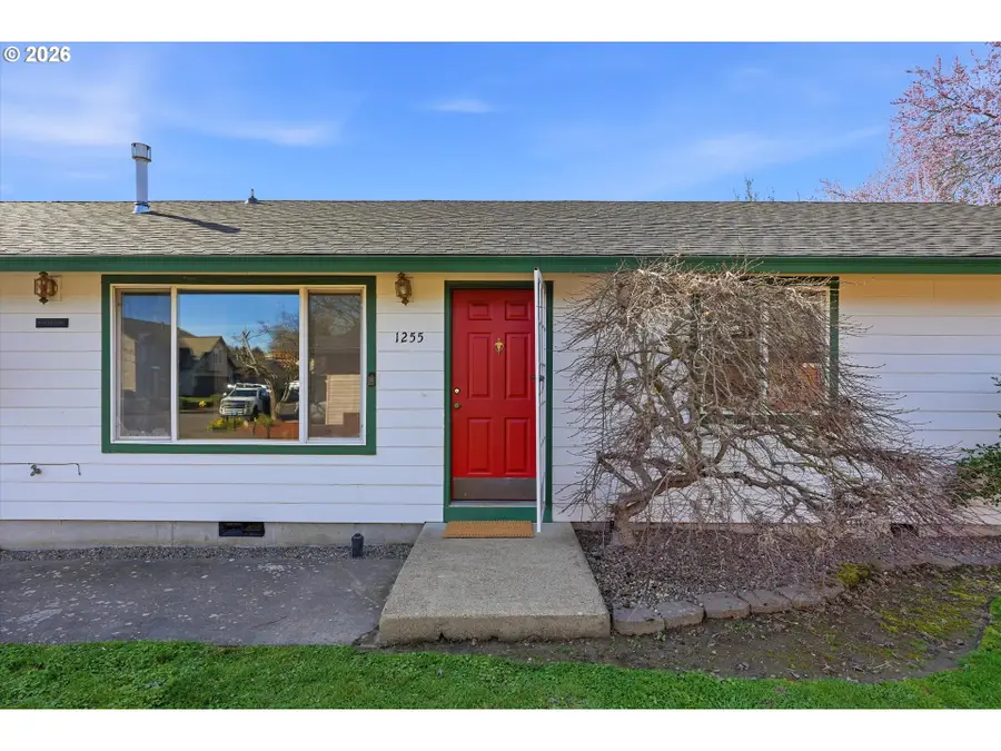 1255 SW 217th Ave, Beaverton, OR 97003 - #2