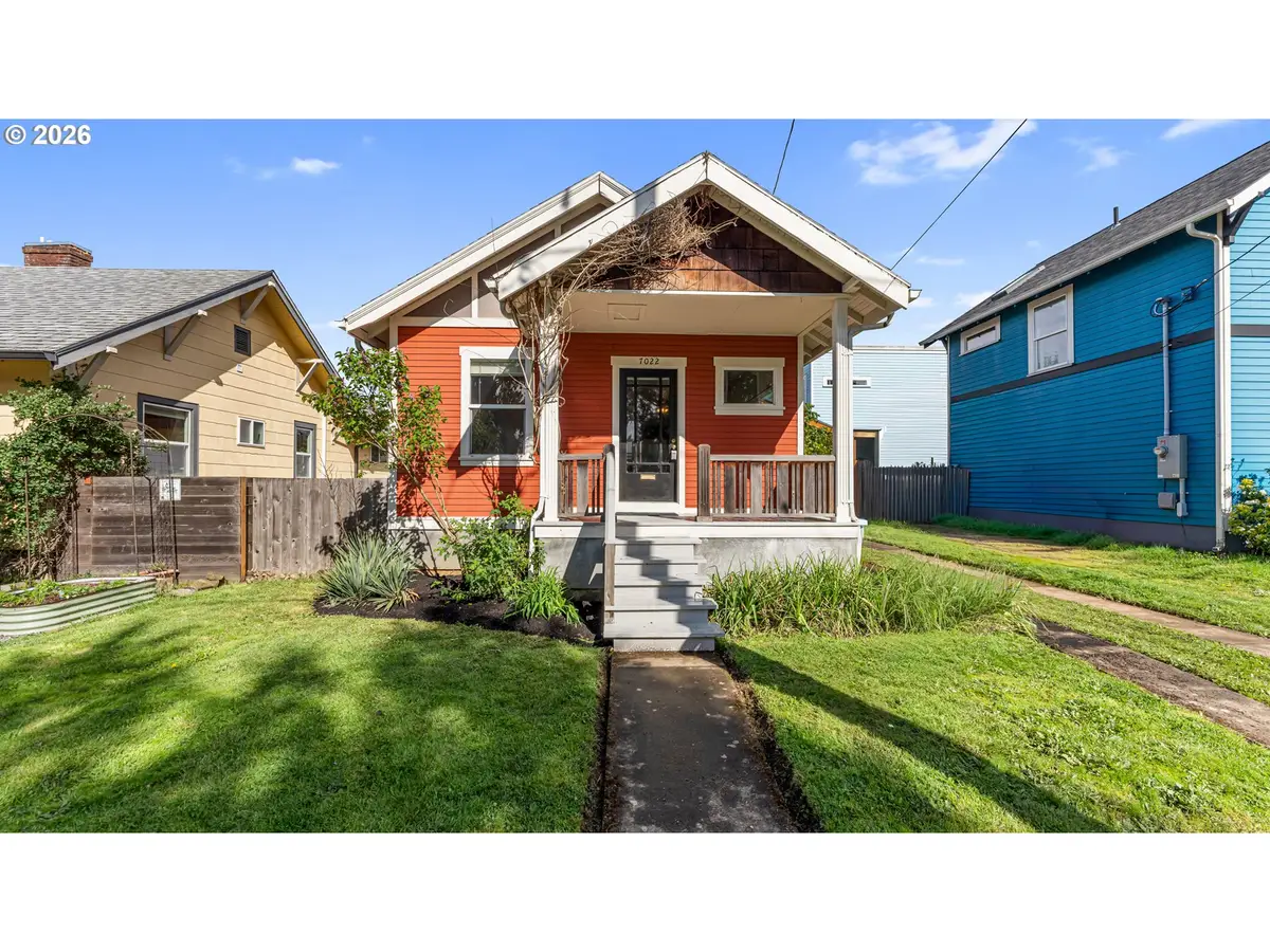 7022 N Omaha Ave, Portland, OR 97217 - #1