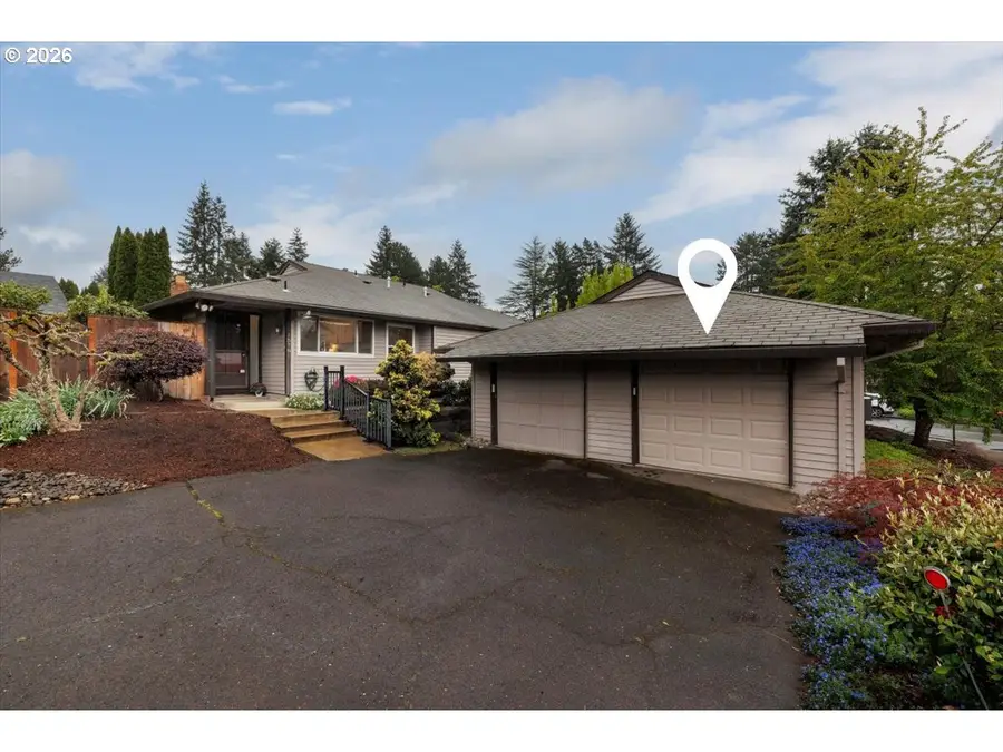 15781 SW Village Circle, Beaverton, OR 97007 - #2