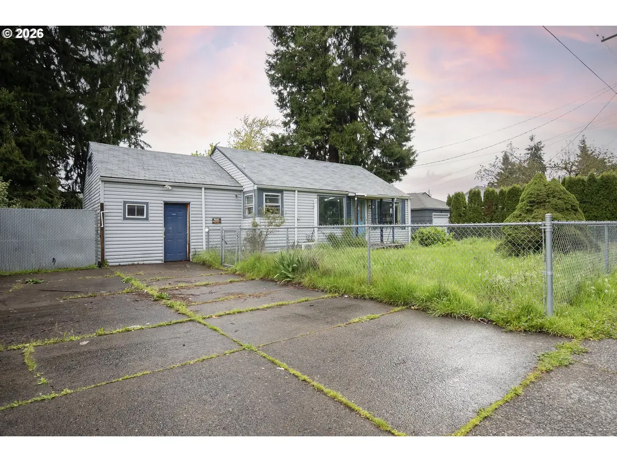 5418 A St, Springfield, OR 97478 - #1