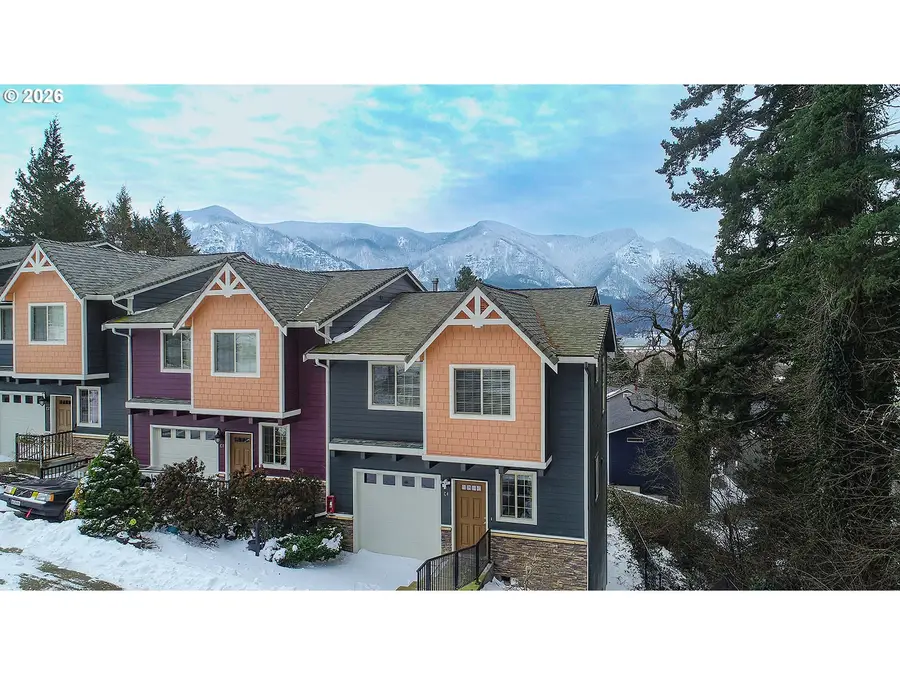 41 NW Lasher St #C4, Stevenson, WA 98648 - #2