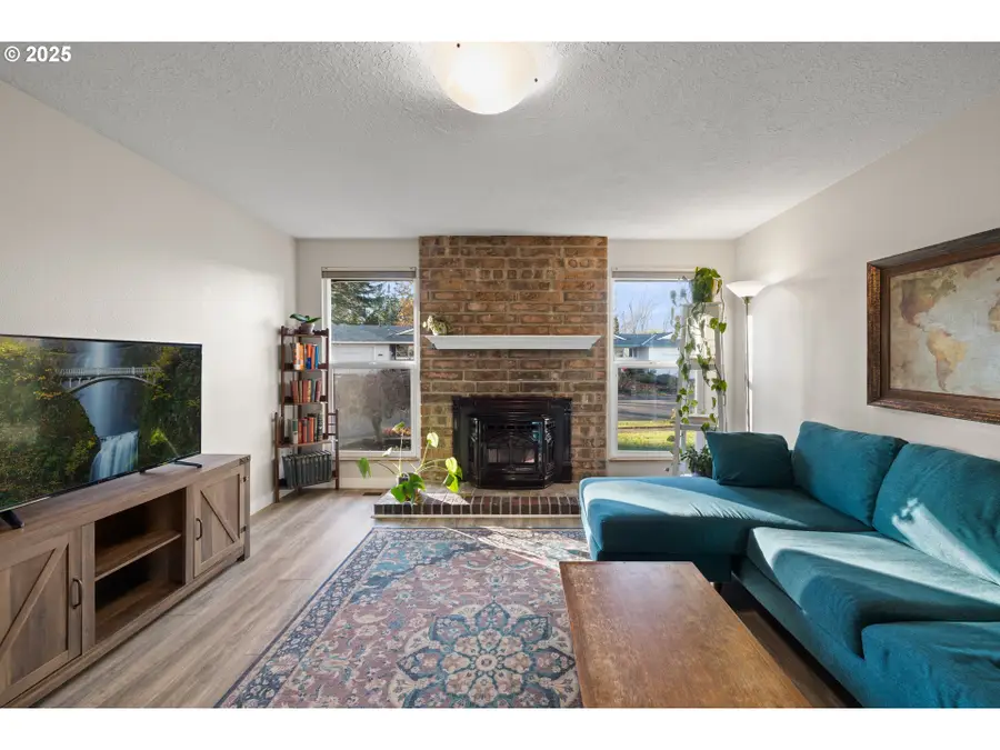 2511 SW 23rd Cir, Troutdale, OR 97060 - Image #3