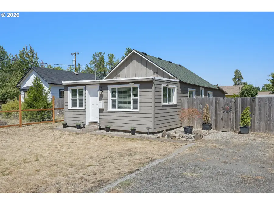 1875 W 18th Ave, Eugene, OR 97402 - #2