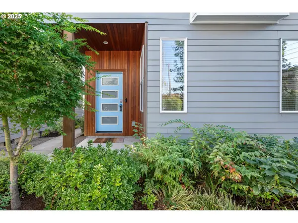 2813 SE Hawthorne Blvd #5, Portland, OR 97214