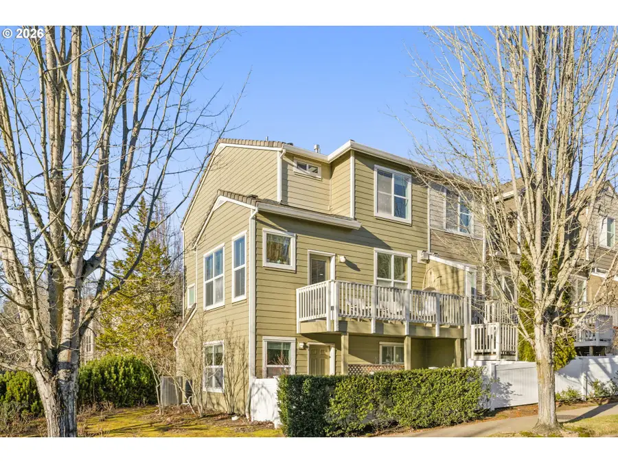 2754 NW Kennedy Ct, Portland, OR 97229 - Image #3