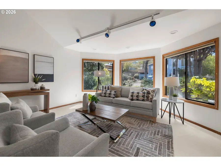 7406 SW Bayberry Dr, Beaverton, OR 97007 - #3