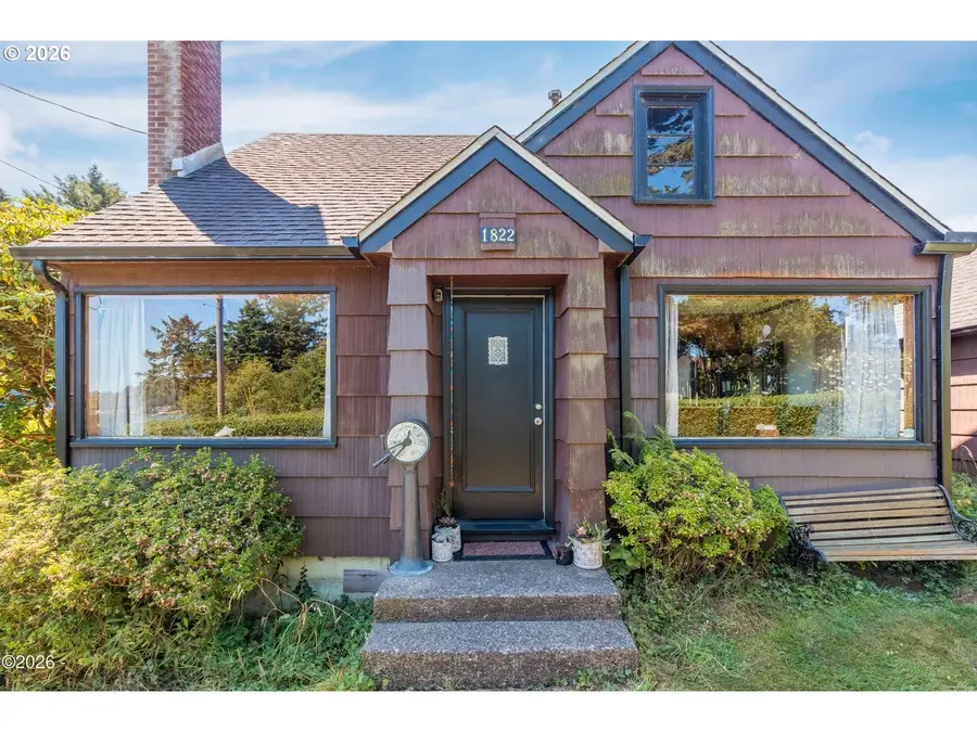 1822 SE 2nd St, Lincoln City, OR 97367 - #3