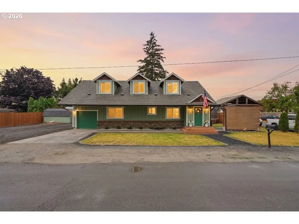 202 SE 3rd Ave, Battle Ground, WA 98604 - #1