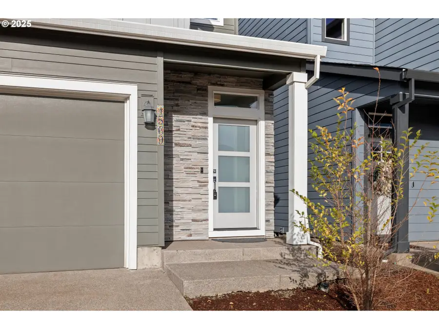 1569 19th Ave, Forest Grove, OR 97116 - Image #2