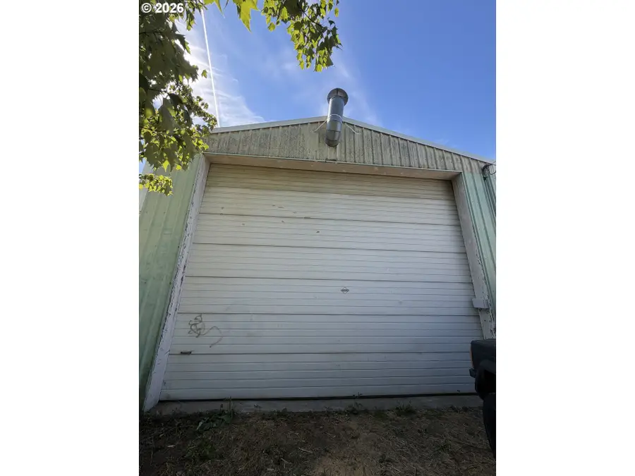1502 Wi Se 84th Ave, Portland, OR 97216 - #2