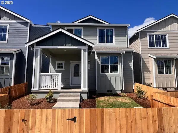 1233 Parkside Ave, Woodburn, OR 97071