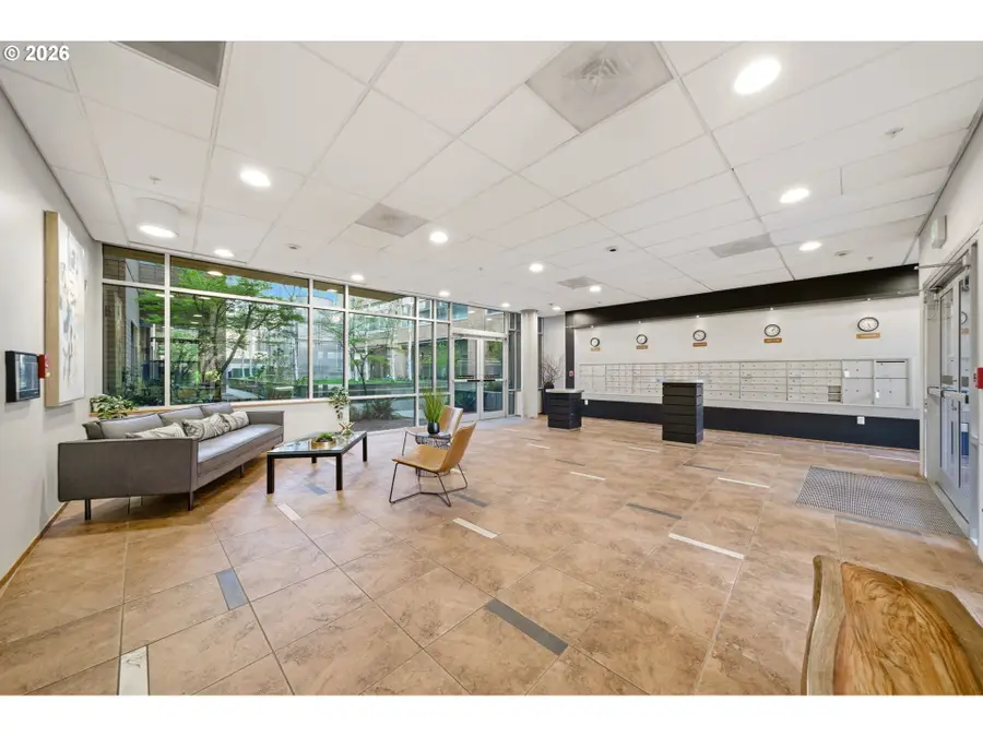 701 Columbia St #501, Vancouver, WA 98660 - #3