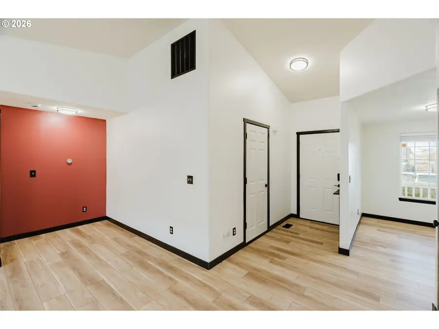 1012 Waikiki St, Salem, OR 97317 - Image #3