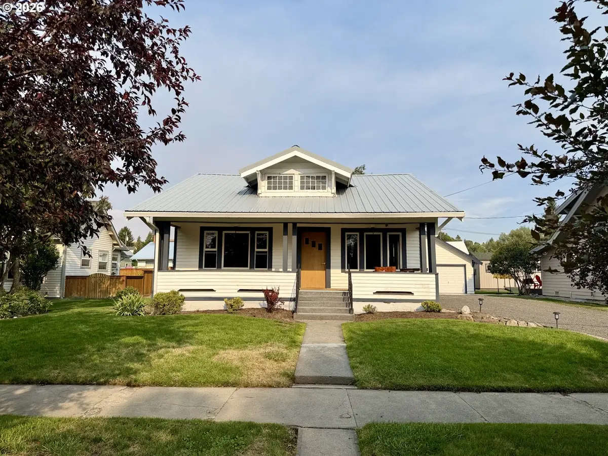 203 NE 1st St, Enterprise, OR 97828 - #1