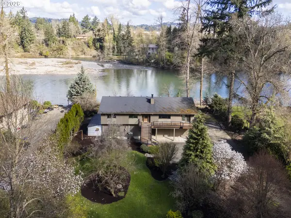 16091 S Clackamas River Dr, OregonCity, OR 97045