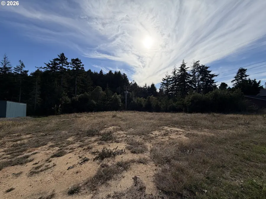 851 12th St, Port Orford, OR 97465 - #2