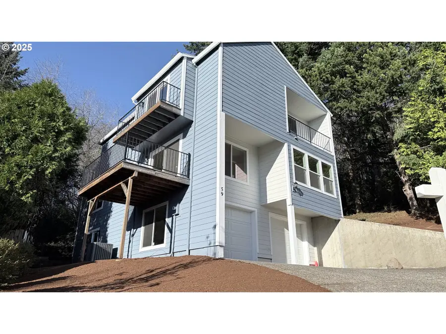 65 SW Pleasant View Ave, Gresham, OR 97030 - Image #2