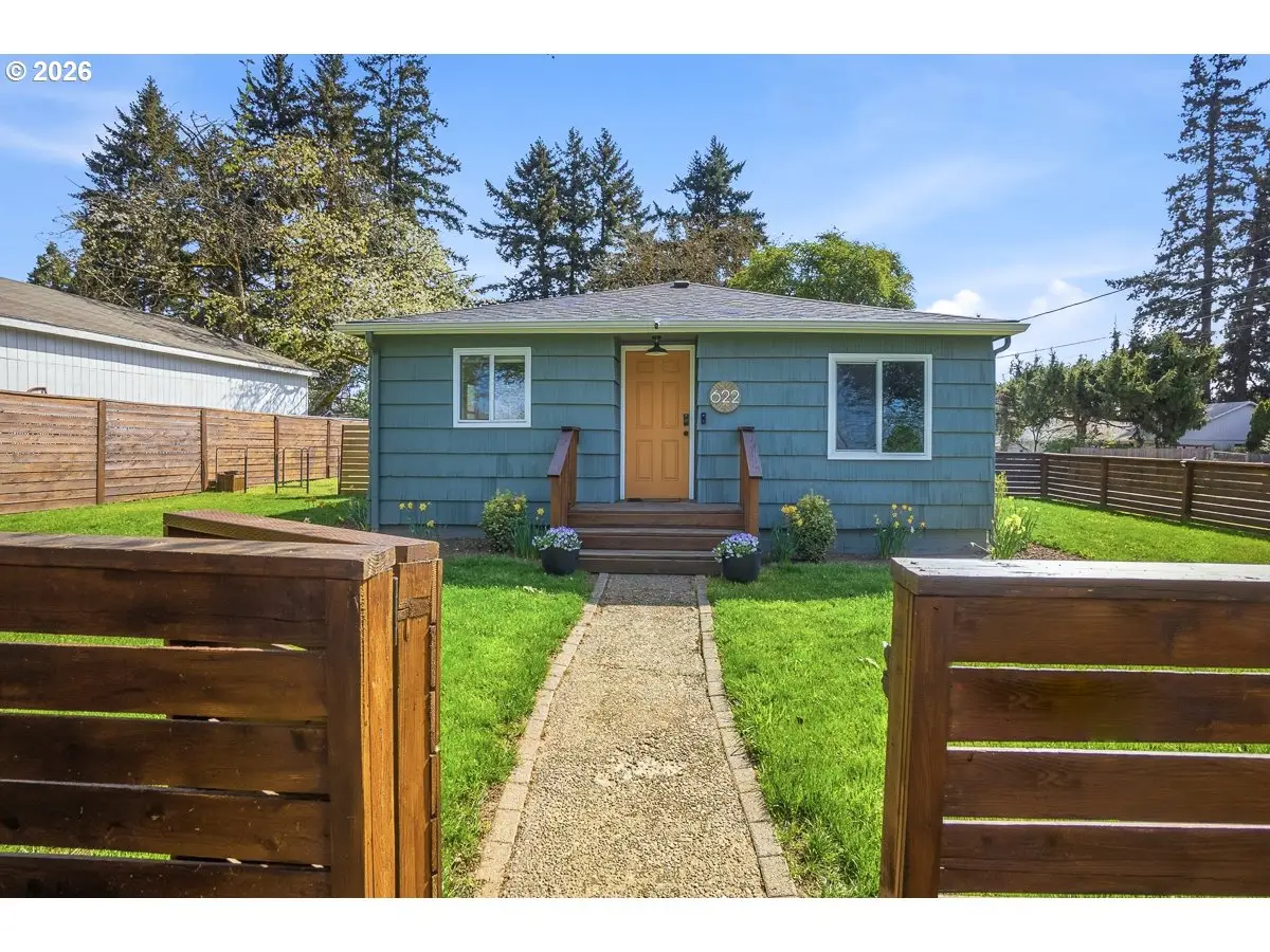 622 SE 111th Ave, Portland, OR 97216 - #1