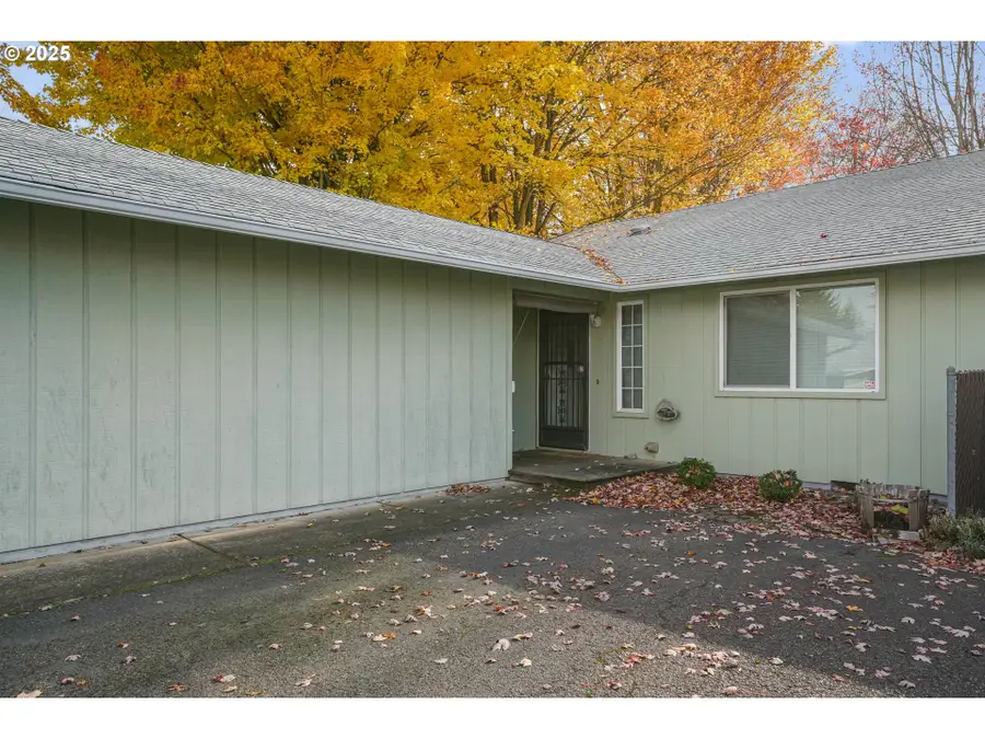 3113 Jackson St Se, Albany, OR 97322 - Image #3