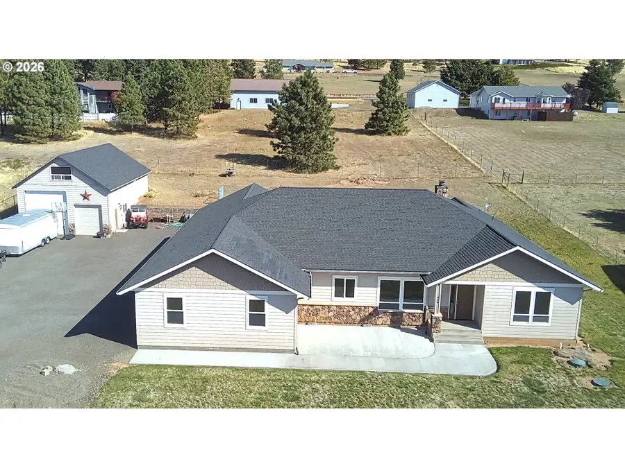 36 Adams Loop Rd, Goldendale, WA 98620 - #2