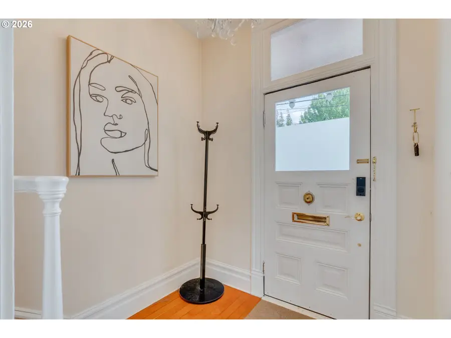 14 SW Whitaker St, Portland, OR 97239 - #3
