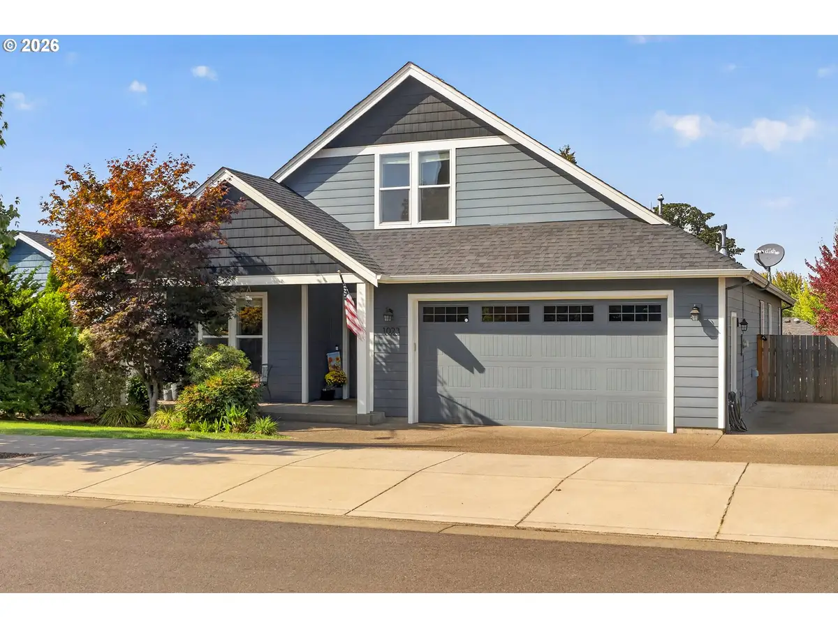 1023 Jaysie Dr, Silverton, OR 97381 - #1