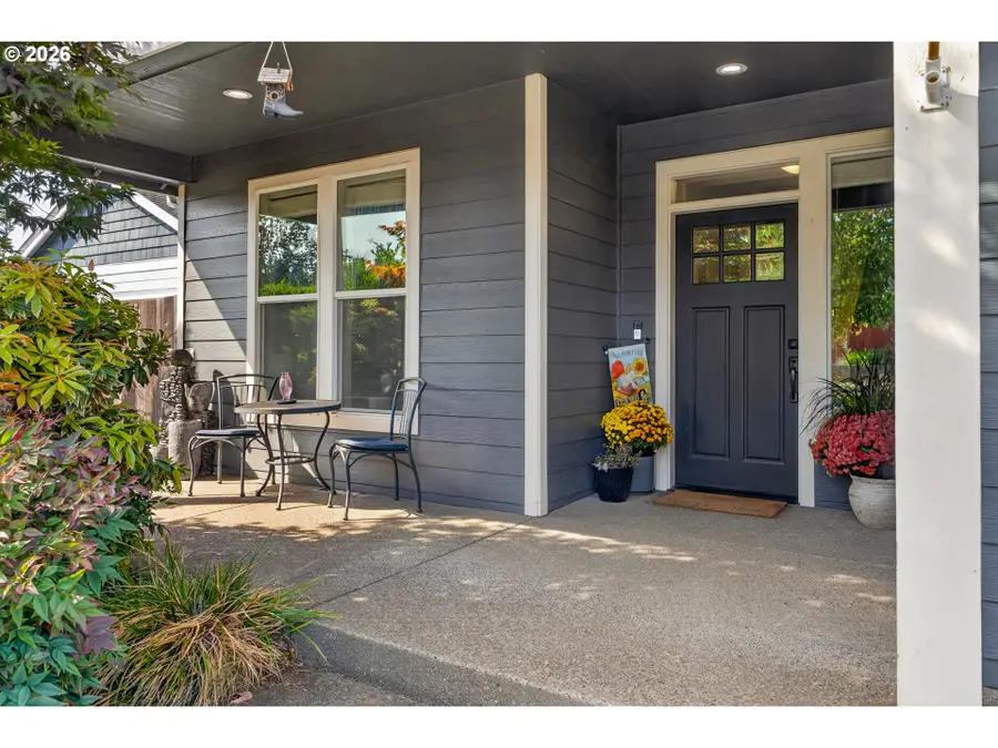 1023 Jaysie Dr, Silverton, OR 97381 - #3