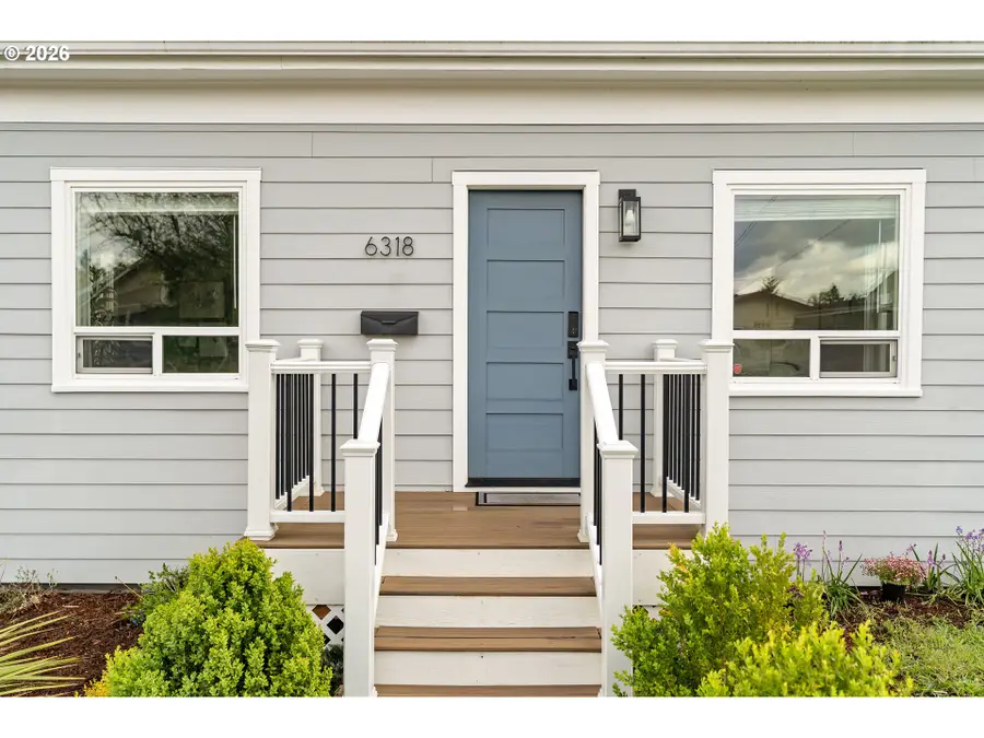 6318 SE 88th Ave, Portland, OR 97266 - #2