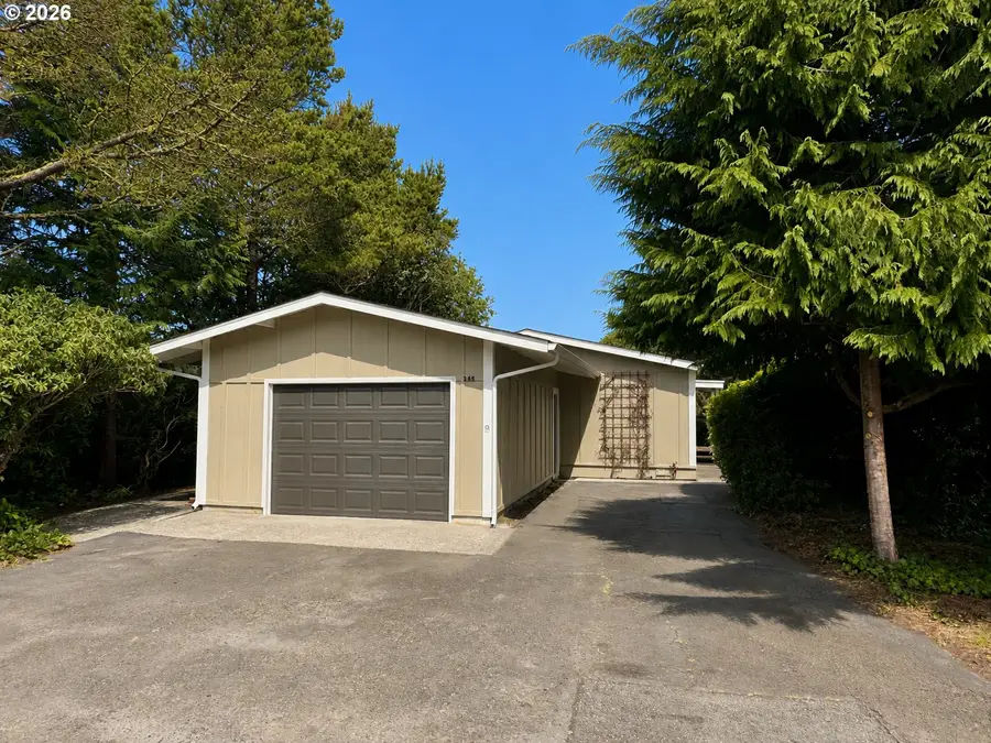 1600 Rhododendron Dr #245, Florence, OR 97439 - #2