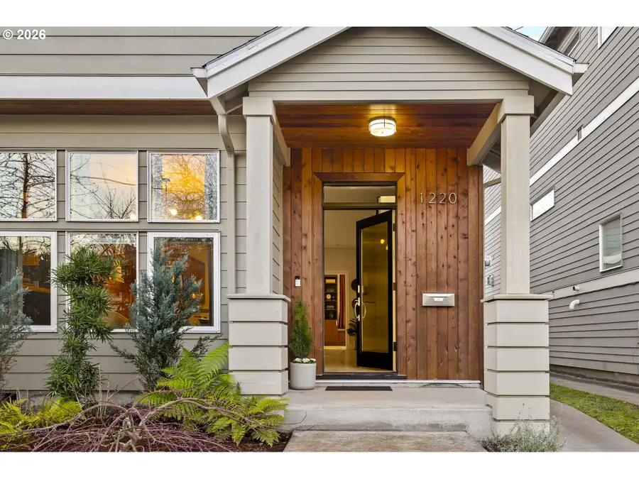 1220 SE Lambert St, Portland, OR 97202 - #3