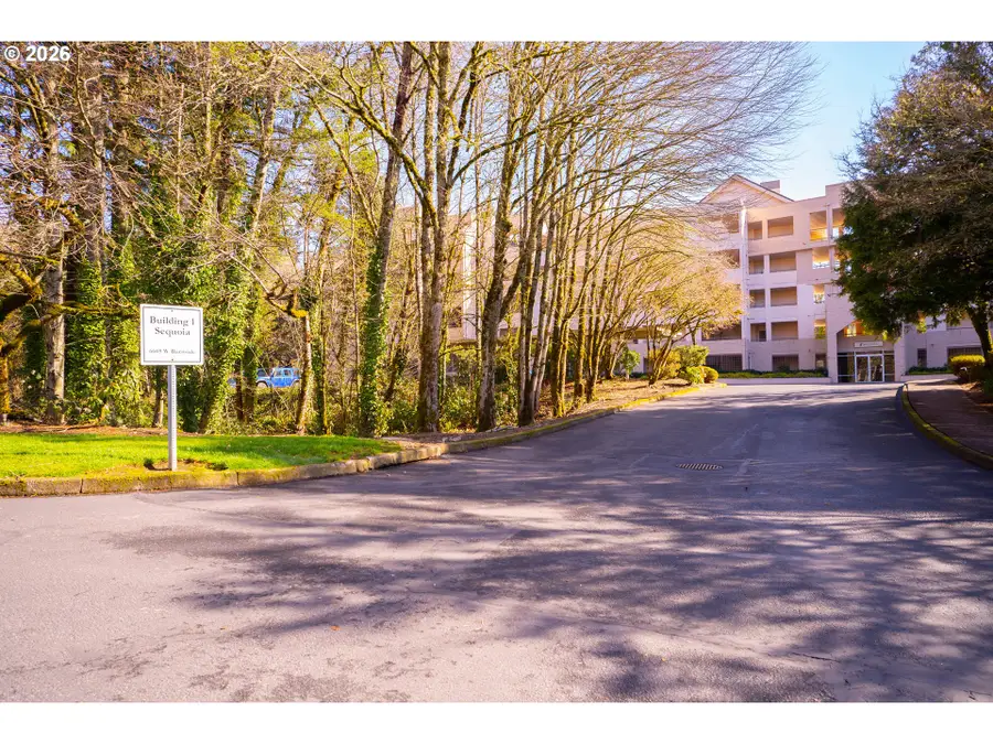 6605 W Burnside St #153, Portland, OR 97210 - Image #2