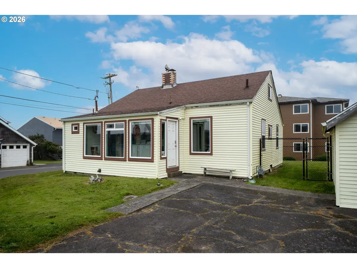 1509 NW 39th St, Lincoln City, OR 97367 - #1