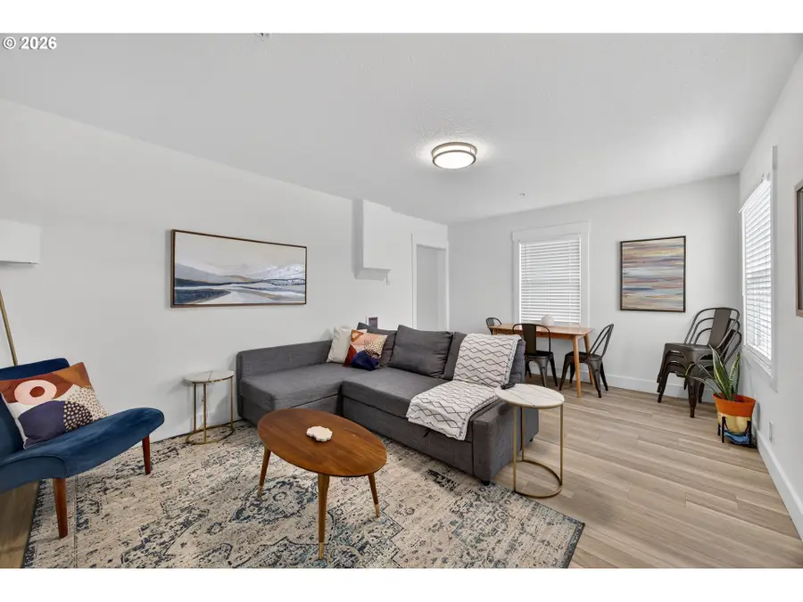 857 S 2nd St, Coos Bay, OR 97420 - #3