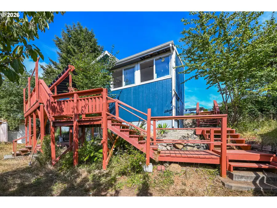 63474 3rd Rd, Bunker Hill, OR 97420 - #2