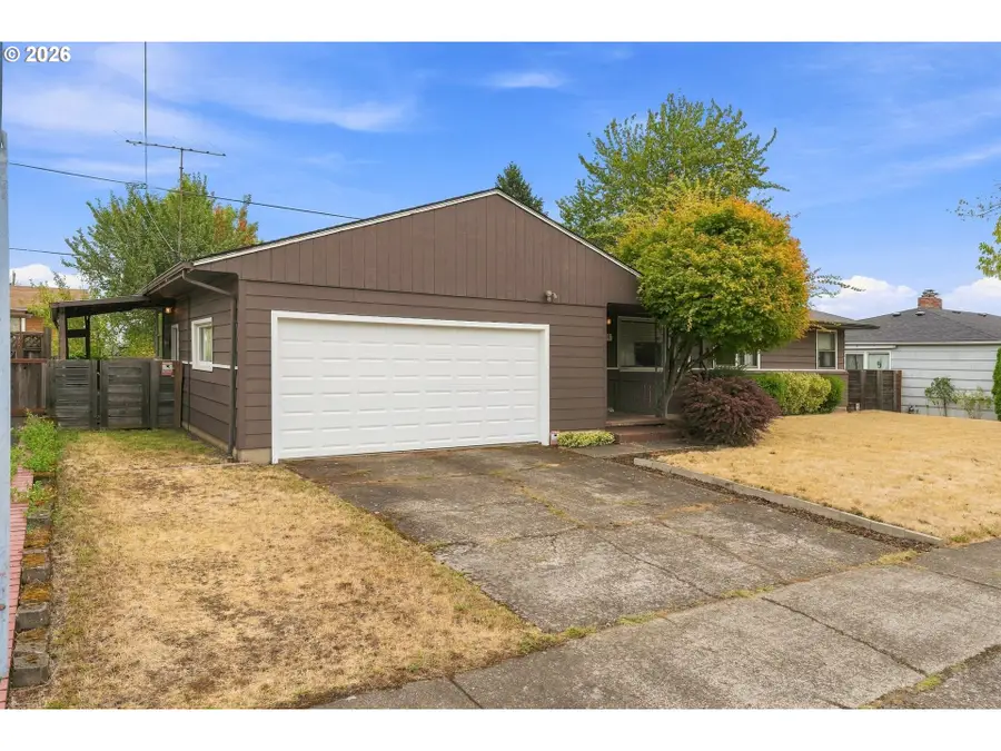 9241 SE Main St, Portland, OR 97216 - #2