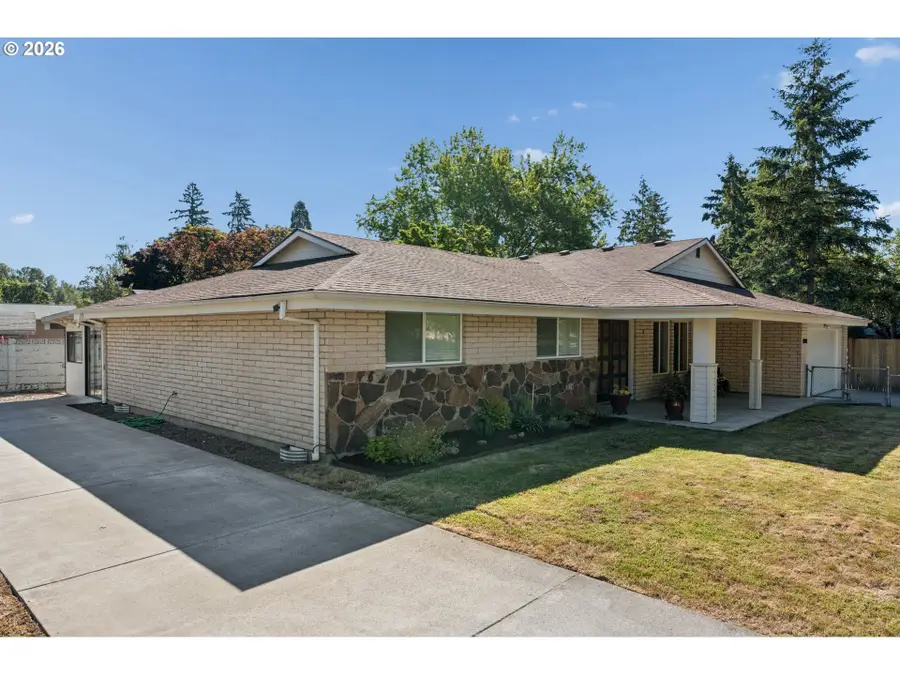 16890 SE Carmel Ct, Milwaukie, OR 97267 - #2