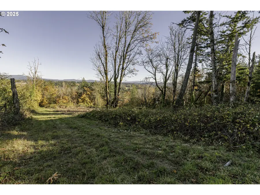 30900 NE Springhill Rd, Troutdale, OR 97060 - Image #3