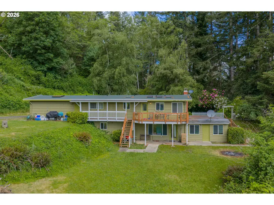 62518 W Catching Rd, Eastside, OR 97420 - #3