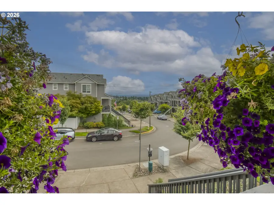 20496 Noble Ln, West Linn, OR 97068 - #2