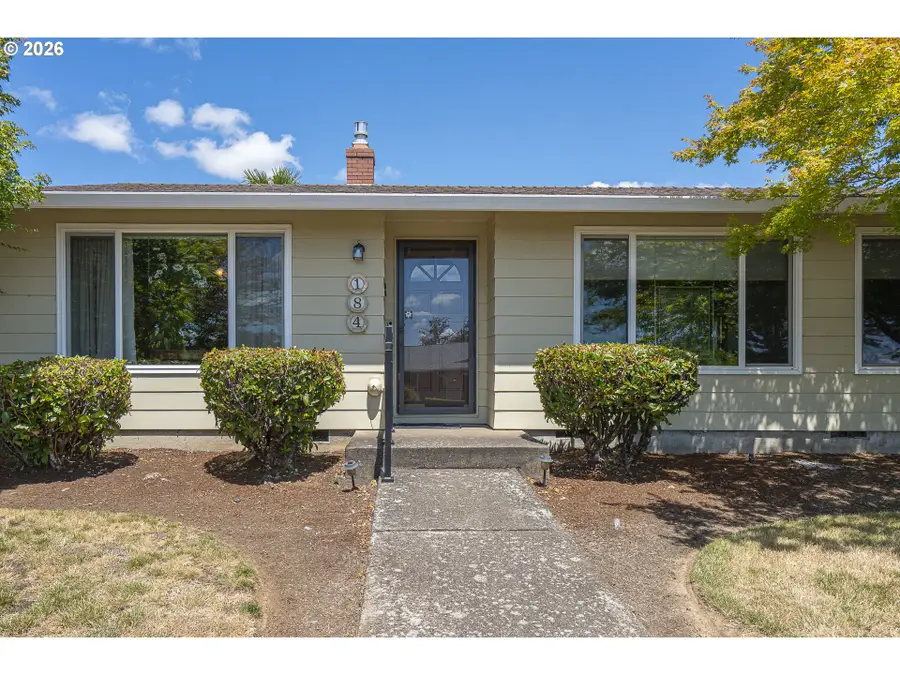 184 NE Gerlinger Ln, Dallas, OR 97338 - #2