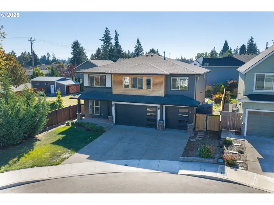 1053 NE 16th Ave, Canby, OR 97013 - #2