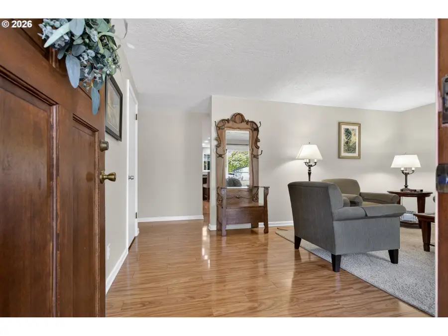 11824 SE Sunnycreek Ln, Clackamas, OR 97015 - #3