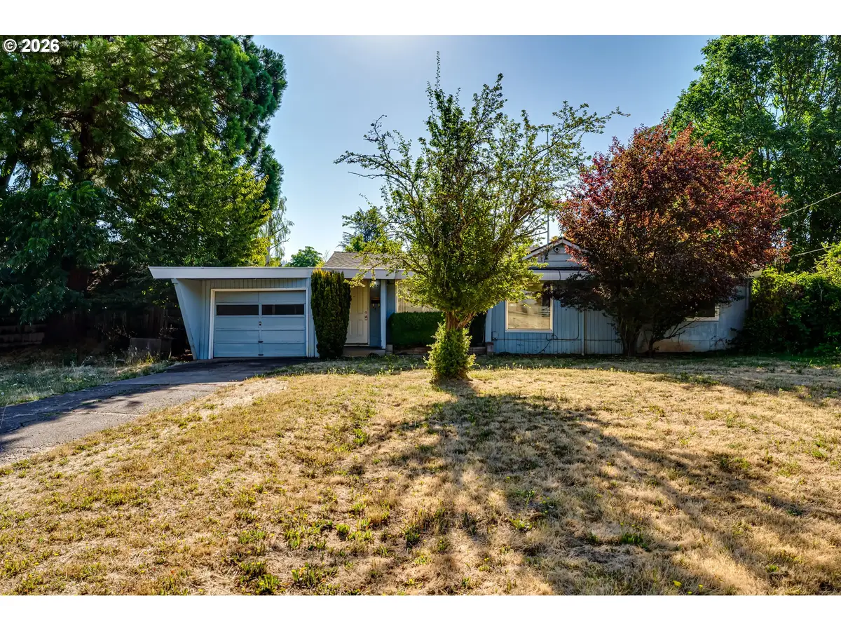3031 Willamette St, Eugene, OR 97405 - #1