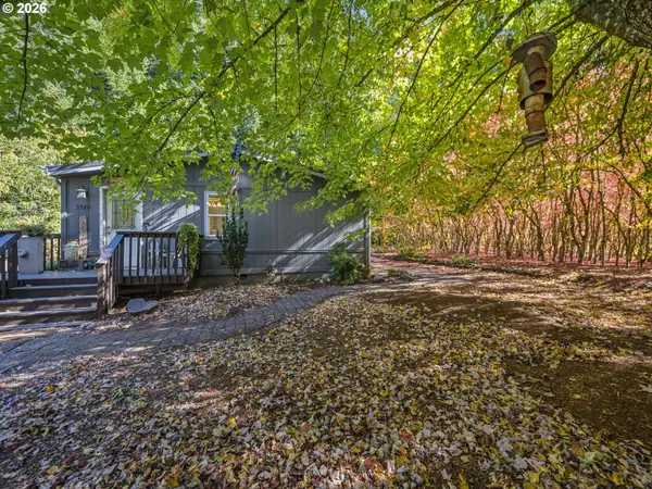 35211 SE Surface Rd, Estacada, OR 97023