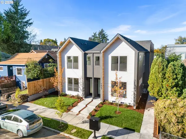 1861 SE Tacoma St #1, Portland, OR 97202